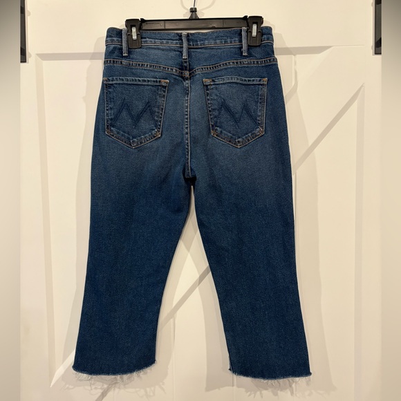 MOTHER The Hustler Fray Jeans in Truth and Consequences Wash NWOT Size 28/6 CROP - Picture 5 of 6